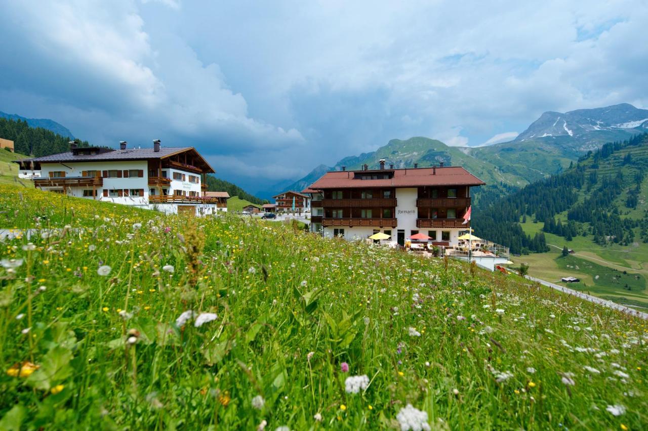 Hotel Restaurant Formarin Oberlech Exterior foto